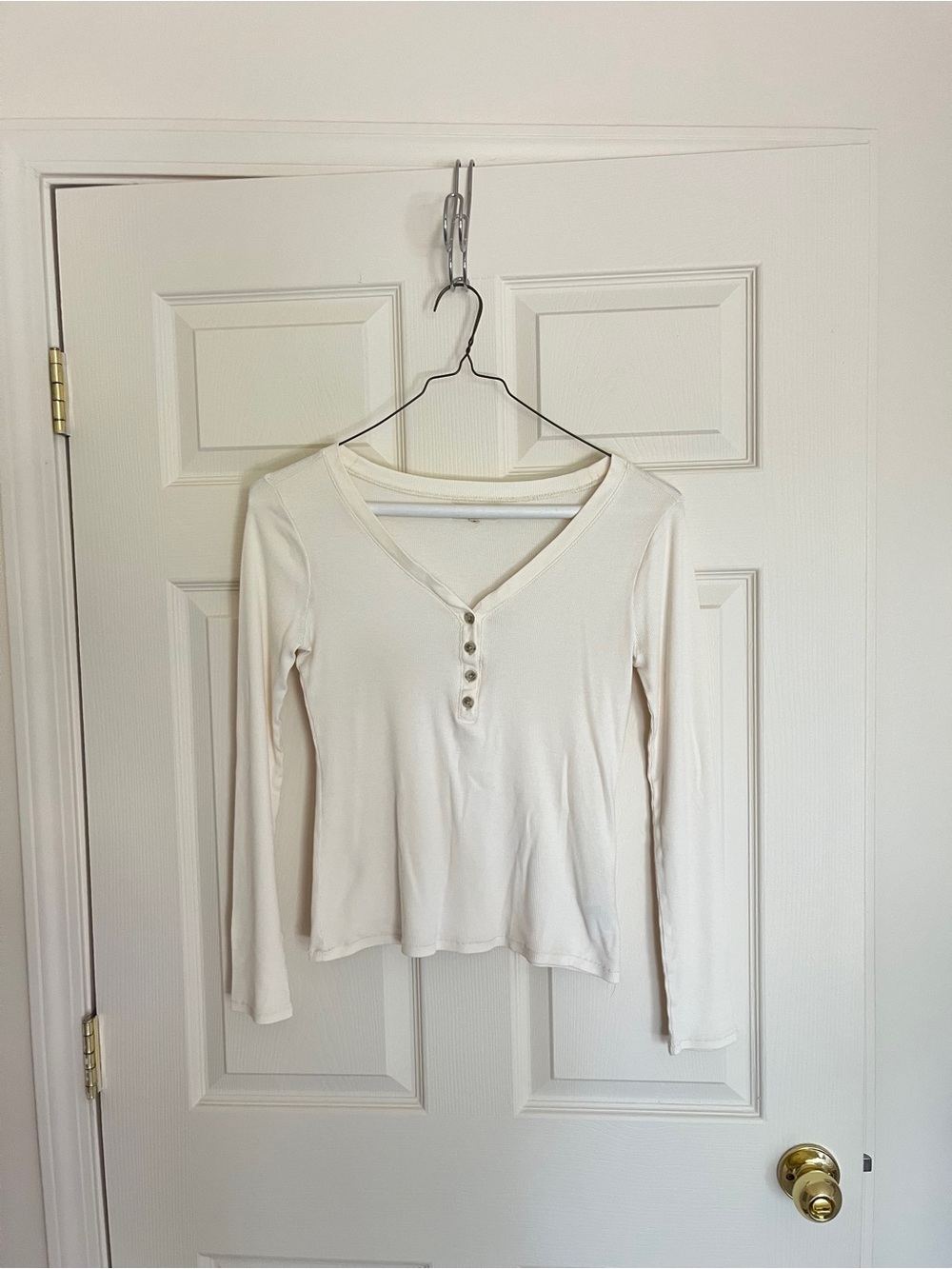 Madewell cream Henley button up long sleeve top size small